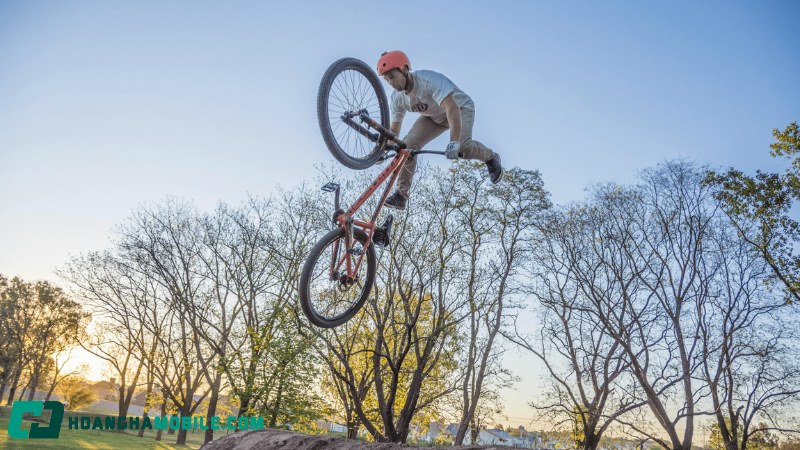bmx-8