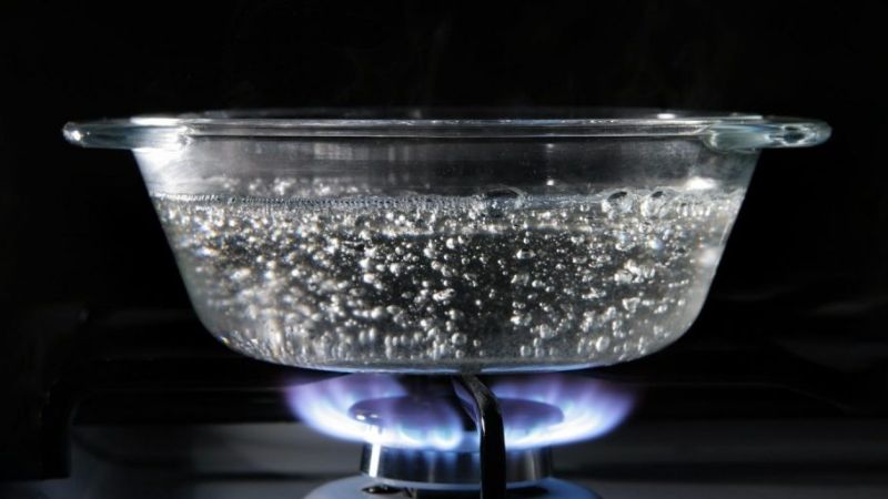 lam-mem-nuoc-cung-tam-thoi-nguyen-nhan-tac-hai-va-cach-xu-ly-7