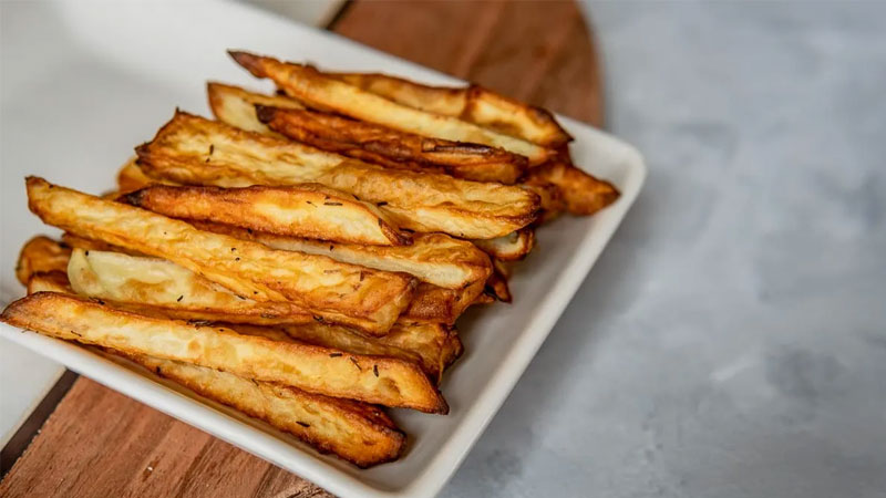 lam-khoai-tay-chien-bang-noi-chien-khong-dau-4