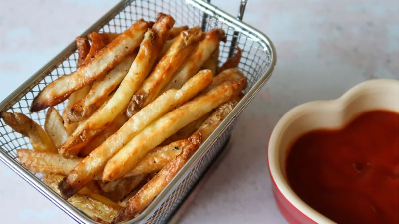 lam-khoai-tay-chien-bang-noi-chien-khong-dau-3