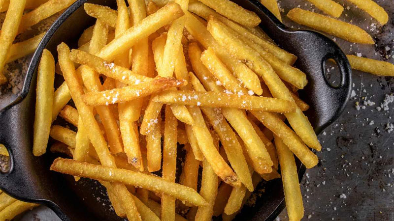 cach-lam-khoai-tay-chien-bang-noi-chien-khong-dau-4